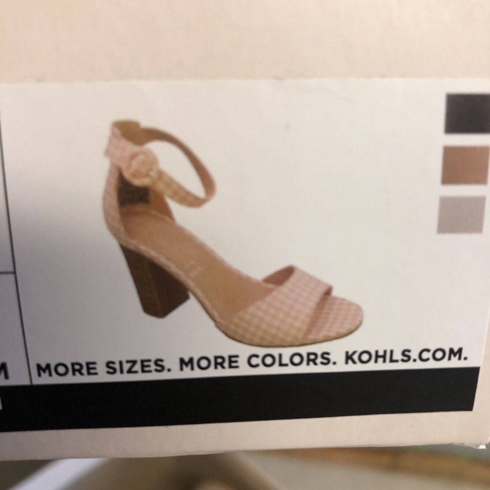 LC Lauren Conrad Block Heel Sandals - Picture 11 of 11